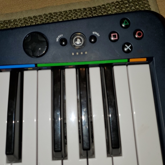 PS3 keyboard - Picture 2 of 5